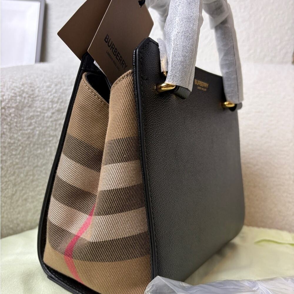 SALE ENDS 10/1 Burberry Black and Tan banwell small top handle Bag NW - Picture 5 of 11
